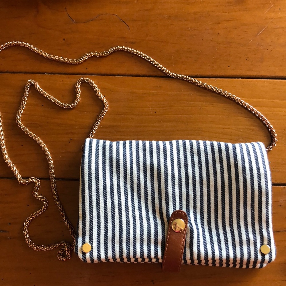 Super cute striped blue purse